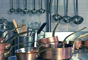 實用指南 如何挑選一口好鍋？打破“鐵鍋補鐵、不粘鍋不健康”的迷思